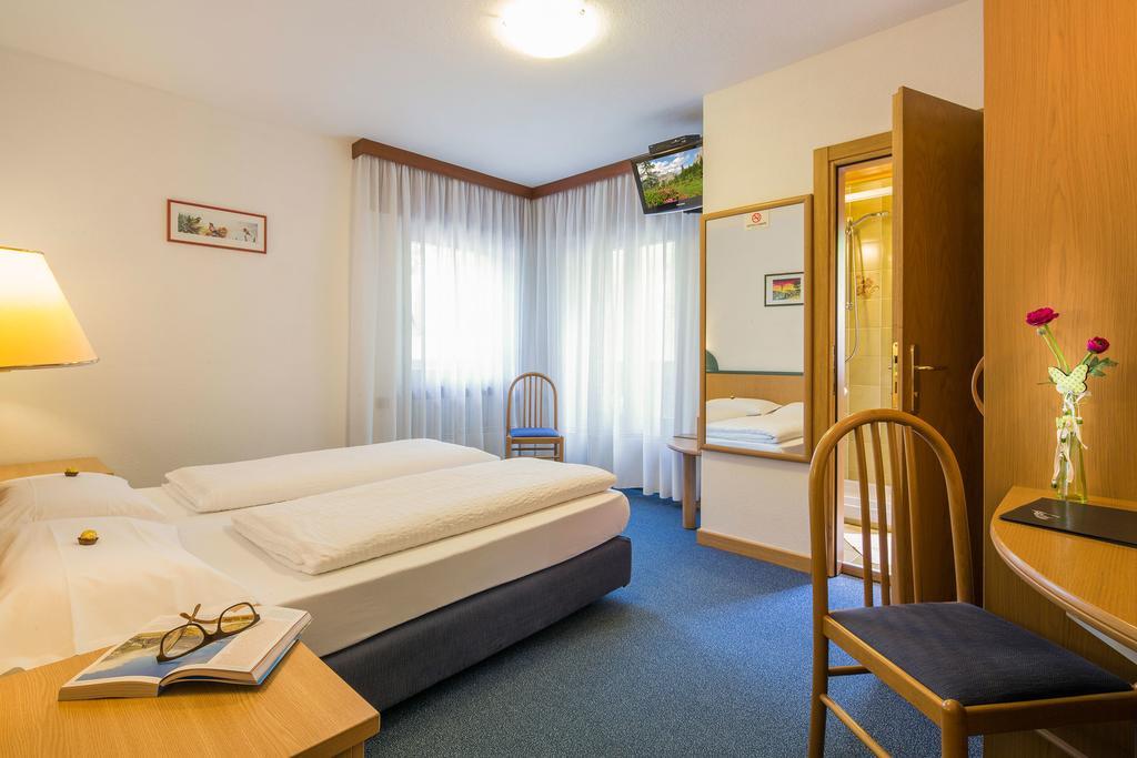 Hotel Garni Ai Serrai Rocca Pietore Bagian luar foto
