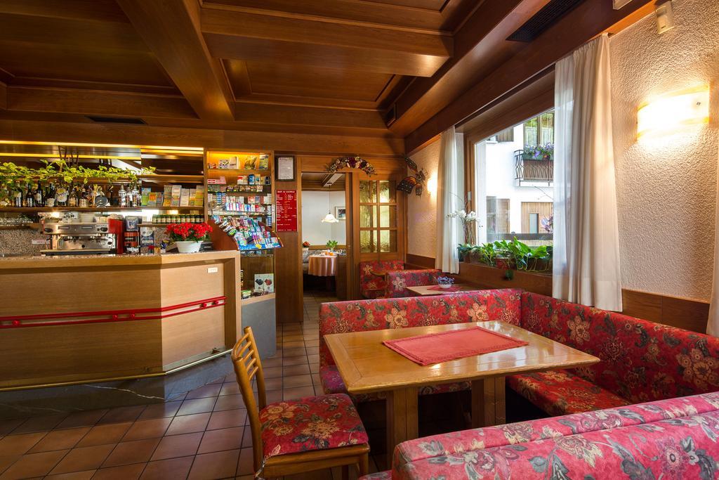 Hotel Garni Ai Serrai Rocca Pietore Bagian luar foto